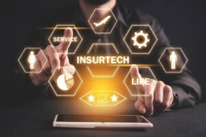 Seguros InsurTech: Pólizas digitales personalizadas y basadas en el uso de datos